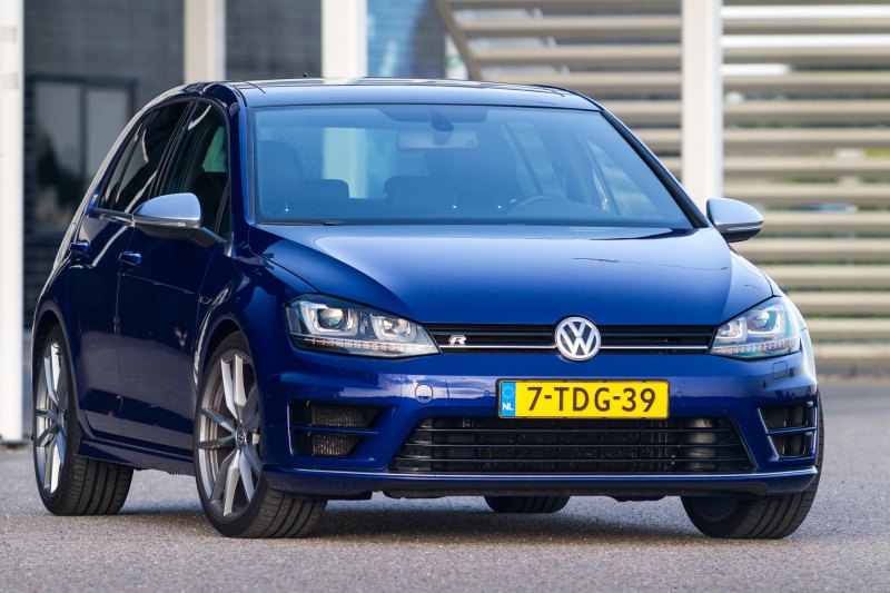 Autotest-Volkswagen-Golf-R-2.0-TSI-4Motion-1