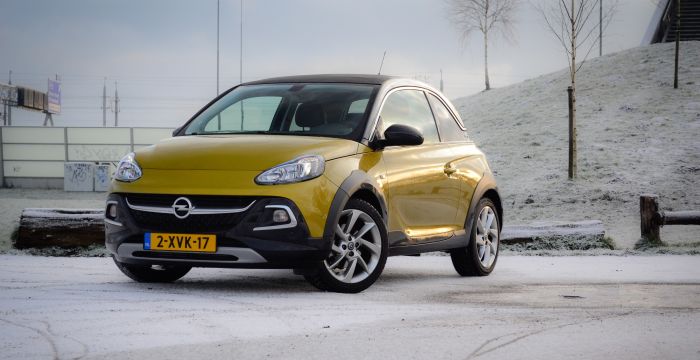 Driving-Dutchman-Opel-Adam-Rocks-1-4