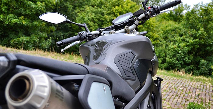 Yamaha MT-09 Sport Tracker, gemaakt voor bochten 3