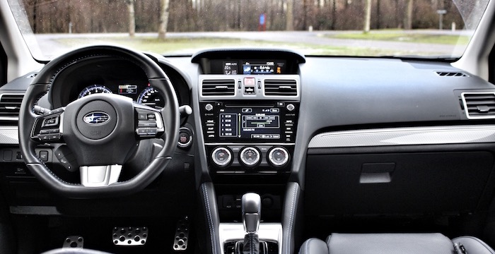 Subaru Levorg interieur Driving-Dutchman