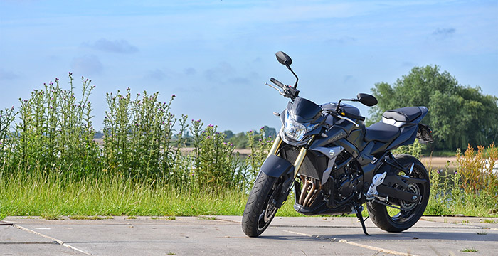 De Suzuki GSR750, eerlijk genieten 1