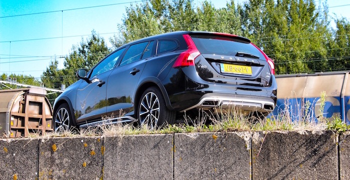 volvo-v60-crosscountry-awd-d4-drivingdutchman