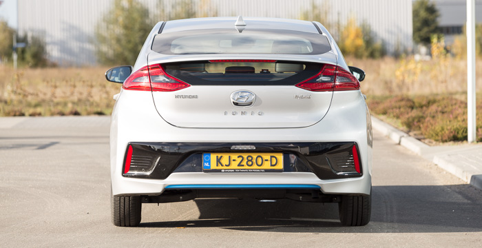 hyundai-ioniq-hybrid-beter-dan-de-rest_driving-dutchman-6