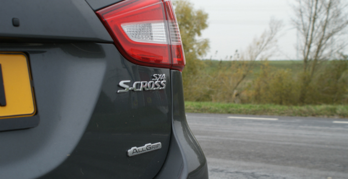 suzuki-s-cross-is-een-echte-no-nonsens-crossover_driving-dutchman-3