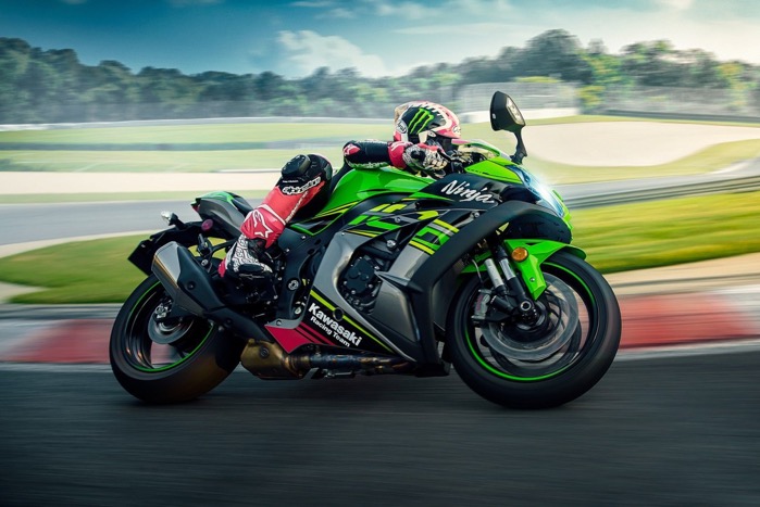 Meer vermogen en RR uitvoering van de Kawasaki ZX-10R + foto's Driving-DUtchman