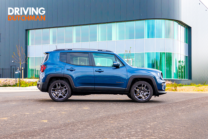 Autotest Jeep Renegade 4xe 240 pk Plug-in Hybrid Driving-Dutchman