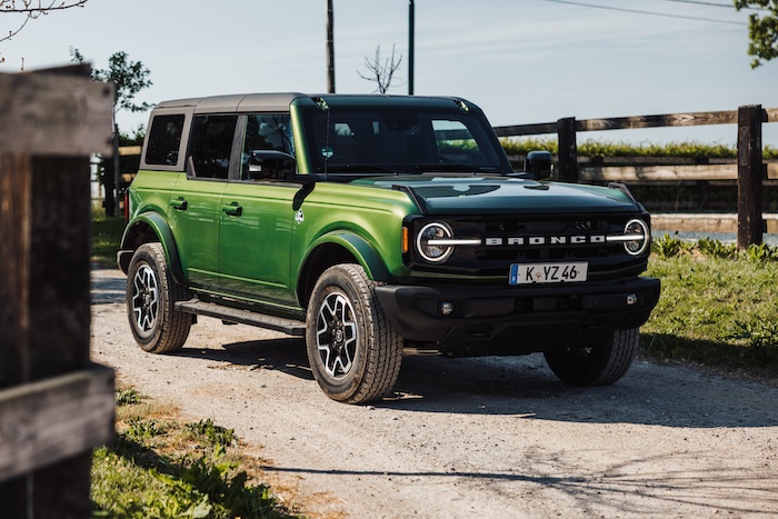 De Ford Bronco is terug in Nederland Driving-Dutchman