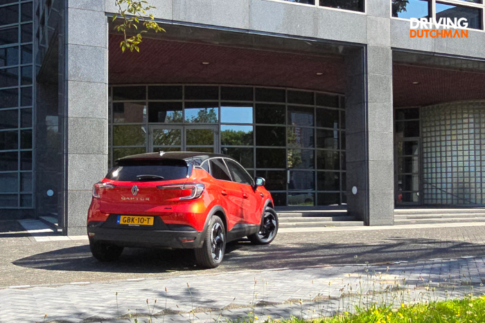 Autotest Renault Captur vs Mitsubishi ASX Driving Dutchman