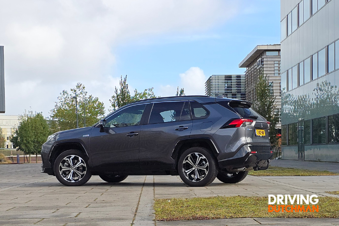 Autotest Suzuki Across PHEV Driving Dutchman 3